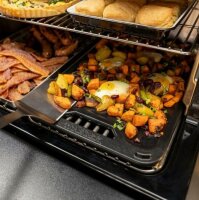 TRAEGER - ModiFIRE Guss Grillplatte zweiseitig