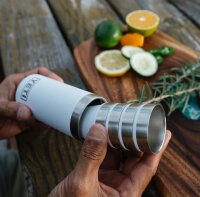 YETI Schnapsbecher mit Tragebehälter Black